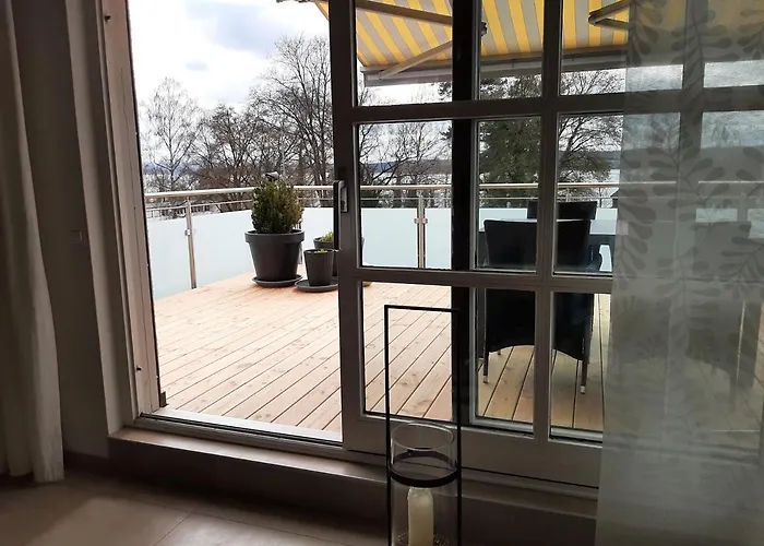 Ferienwohnung Mit Seeblick Und Pkw Abstellplatz Am Haus