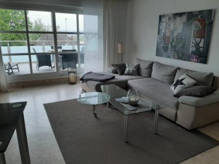 Mit Seeblick Und Pkw Abstellplatz Am Haus Apartment Uberlingen