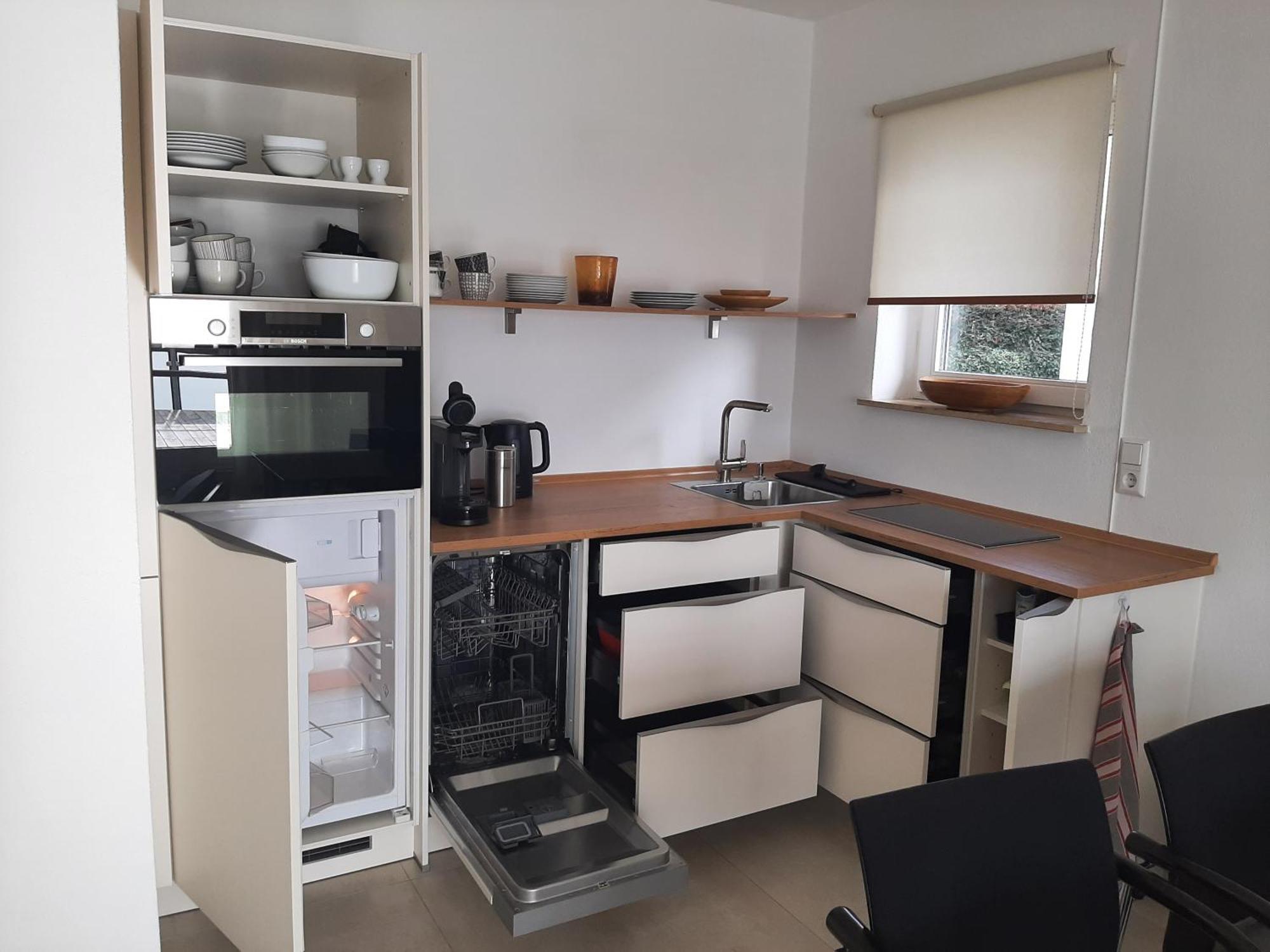 Mit Seeblick Und Pkw Abstellplatz Am Haus Apartment *